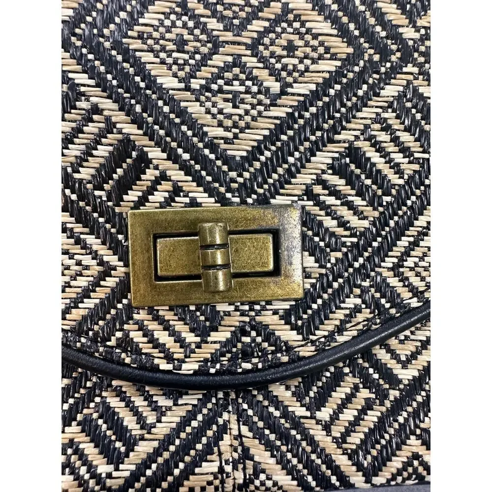 Woven Geometric Envelope Clutch Tan Black
